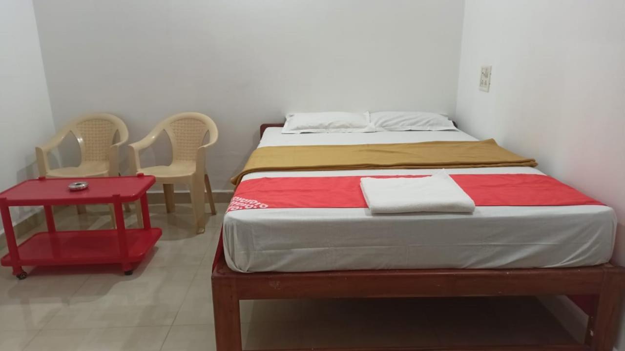 Krishna Guest House อารัมบล ห้อง รูปภาพ