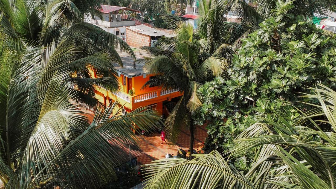 Krishna Guest House อารัมบล ภายนอก รูปภาพ